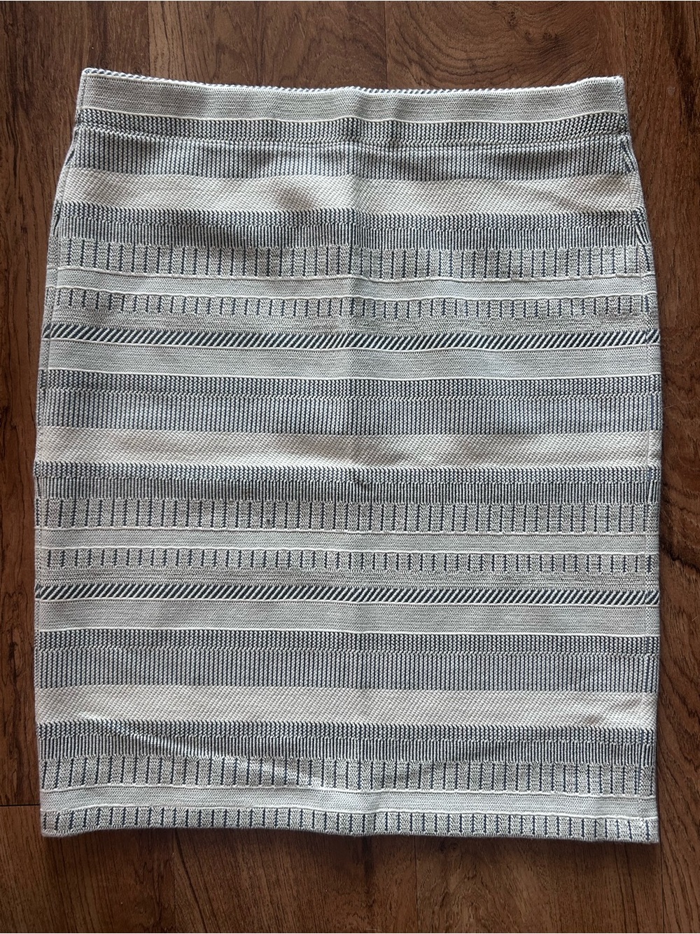 5 for $25 Loft Skirt